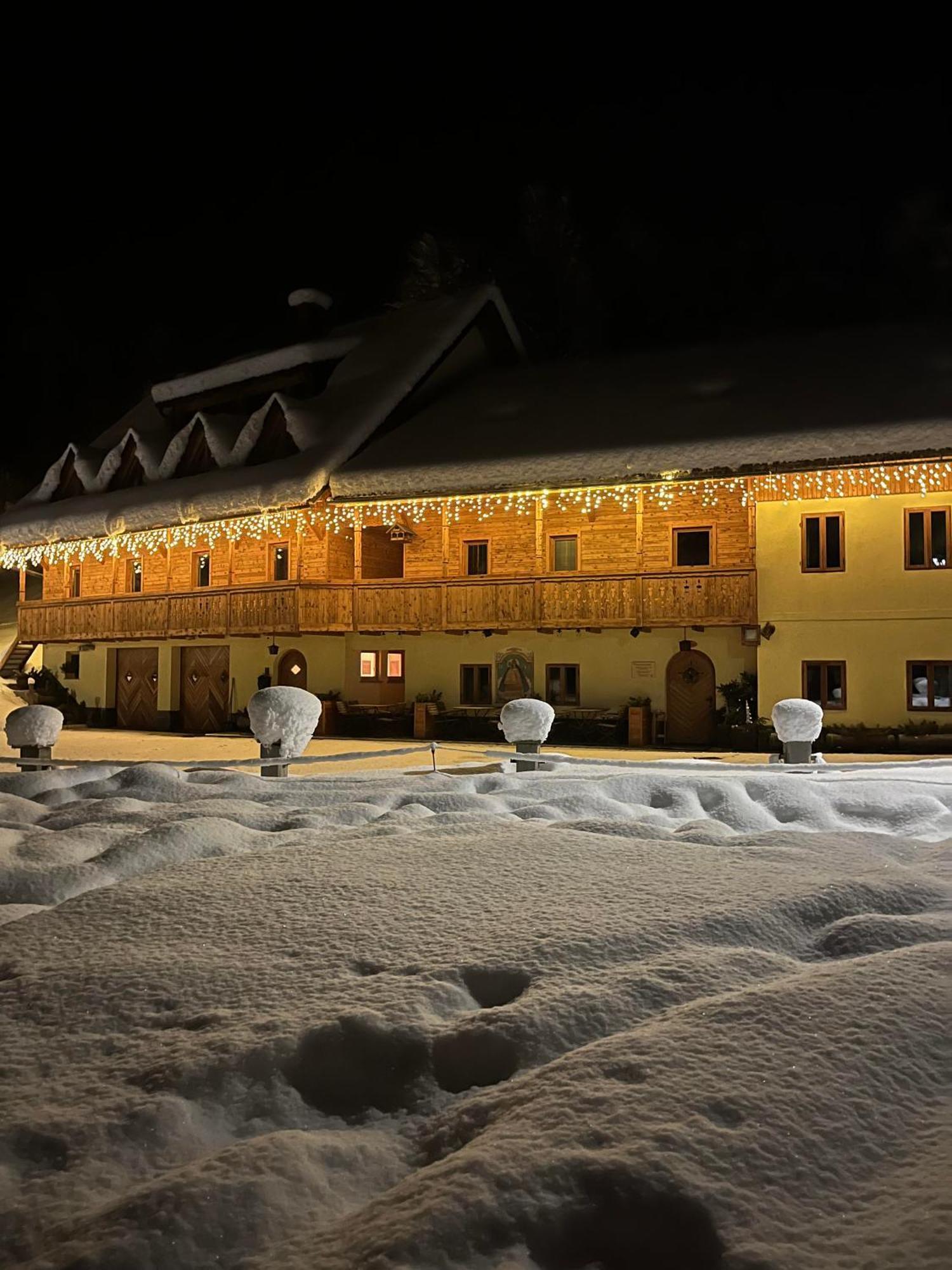 Hotel Surc Kranjska Gora Dış mekan fotoğraf
