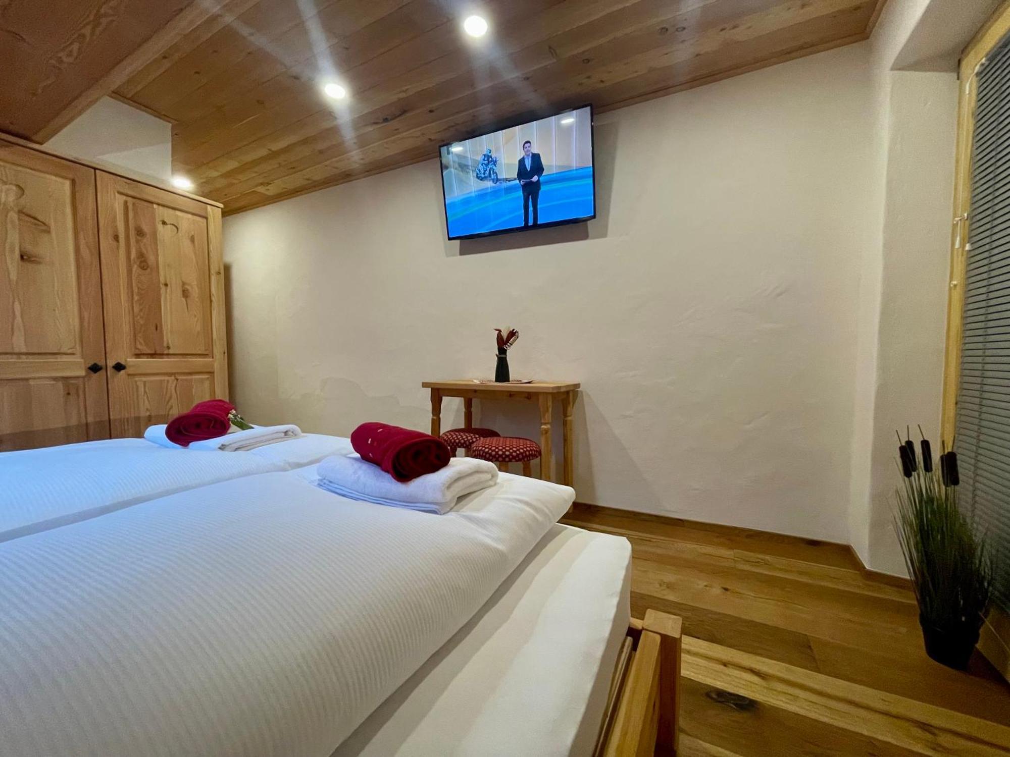 Hotel Surc Kranjska Gora Dış mekan fotoğraf